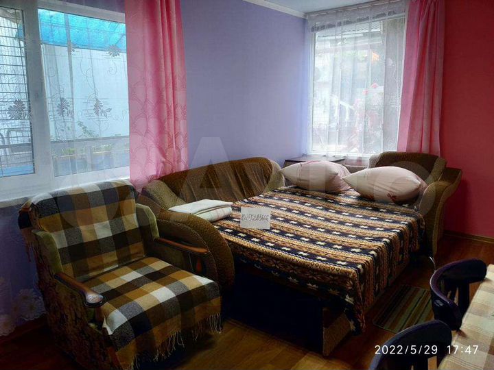 Дом 20 м² на участке 1 сот.