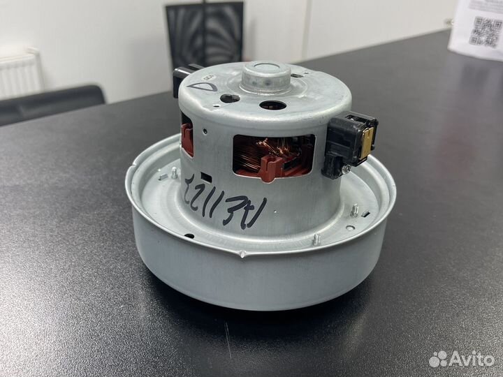 Двигатель пылесоса YDK YV-16K23B / Dyson DC23, 32