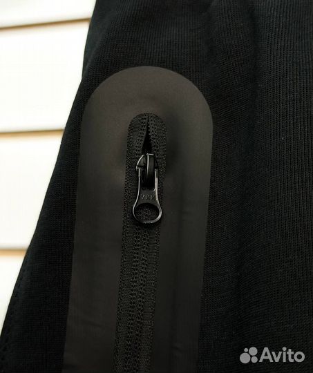 Спортивные штаны nike tech fleece