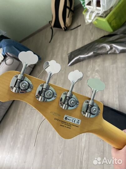 Бас гитара fujigen