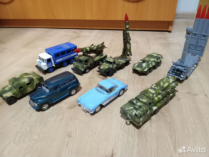 Детские машинки. Метал