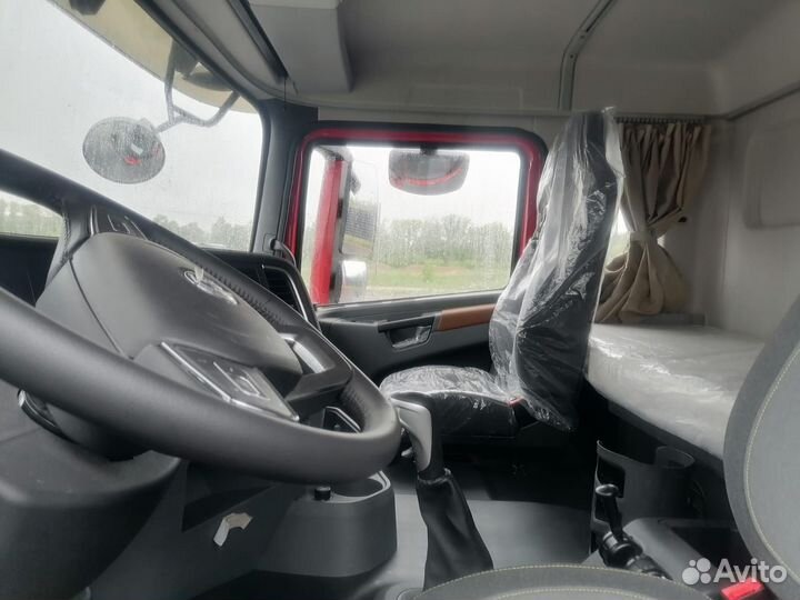 Shacman (Shaanxi) SX42586V384, 2023