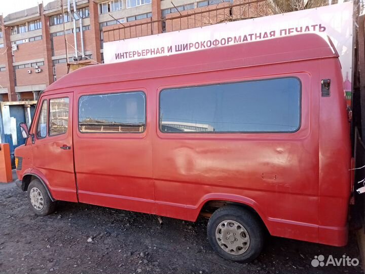 Mercedes-Benz T1 2.3 МТ, 1989, 357 000 км