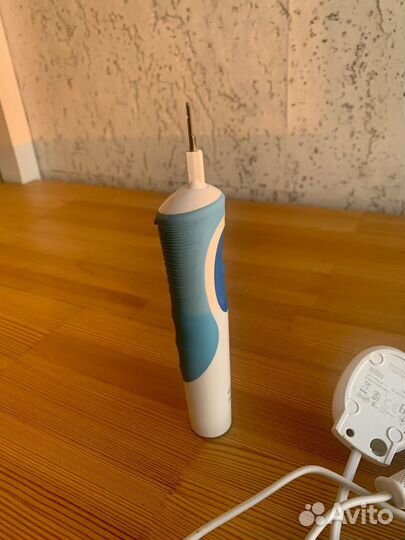 Зубная щетка oral b