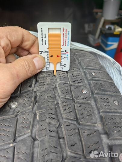 Dunlop SP Winter Ice 01 235/55 R18 100T