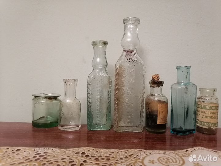 Старинные пузырьки, бутылки