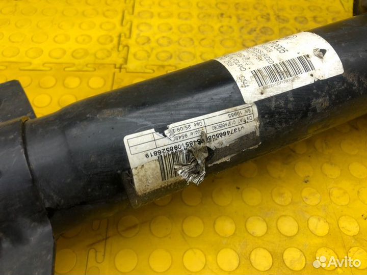 Б/У Амортизатор В хорошем состоянии, оригиналnnУ