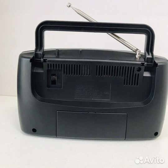 Радиоприемник KB-308 AC от сети\ от бтареек r20