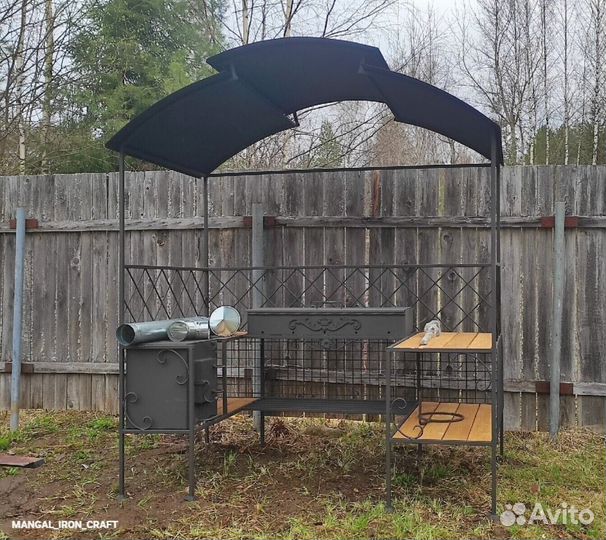 Мангал с лавочкой