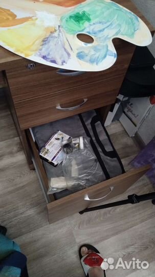 Письменный стол