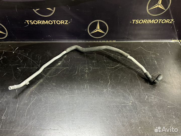 Патрубок системы охлаждения мерседес w218 cls500