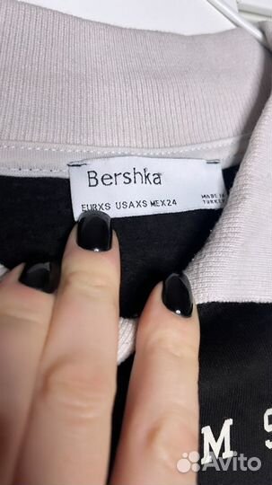 Свитшот bershka