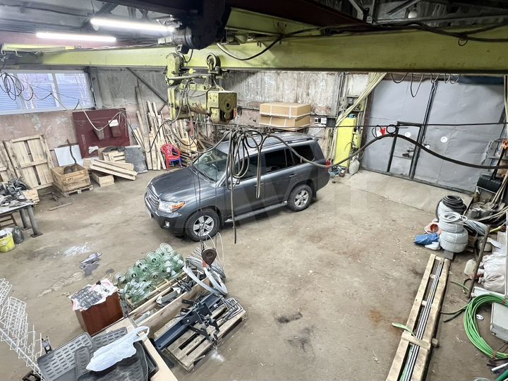 Здание, 490 м²