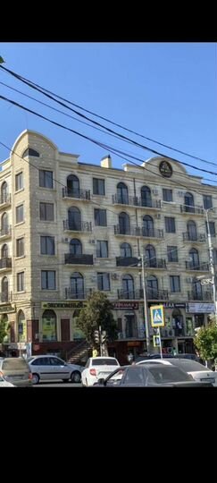 3-к. квартира, 110 м², 2/5 эт.