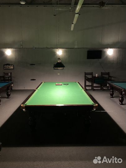 Бильярдный стол снукер