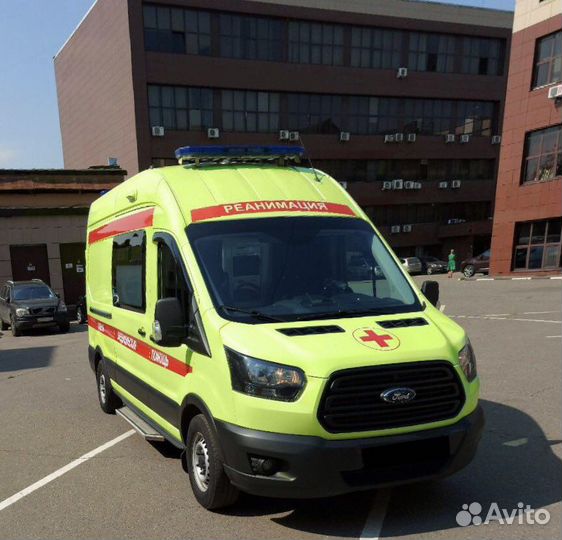 Перевозка лежачих больных на реанимобиле