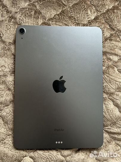 iPad air 5 2022 m1 64 wi fi