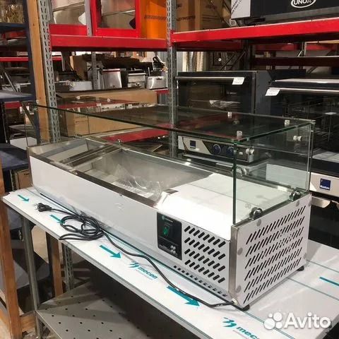 Холодильная витрина