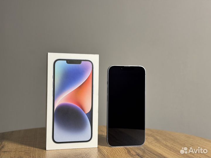 iPhone 14, 256 ГБ