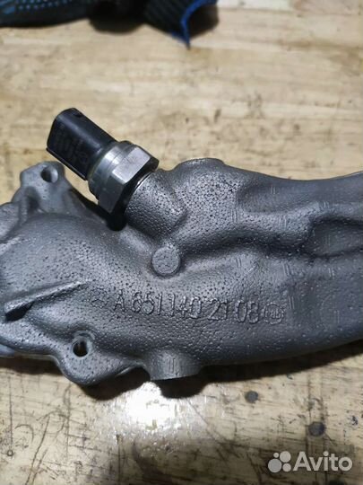 Трубка картерных газов mercedes w204 w221 w222