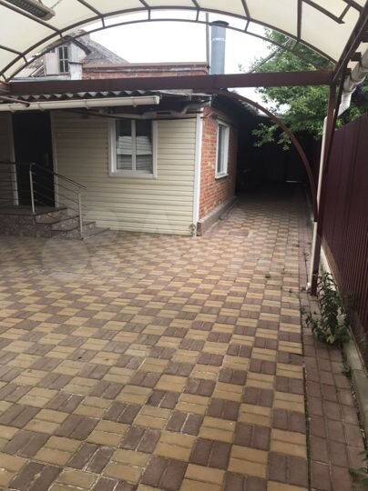 Дом 52 м² на участке 4 сот.