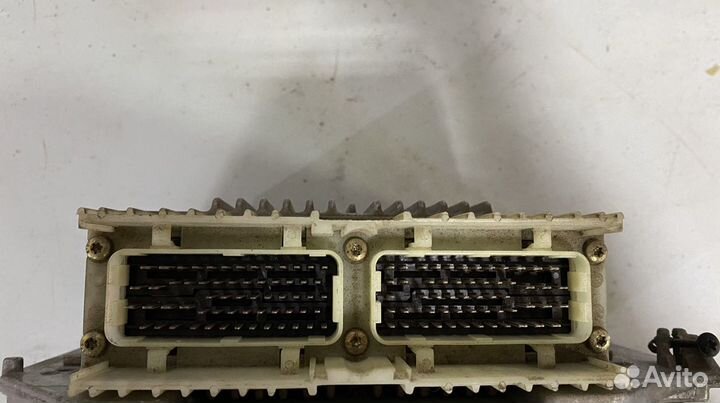 Блок управления двигателем W140