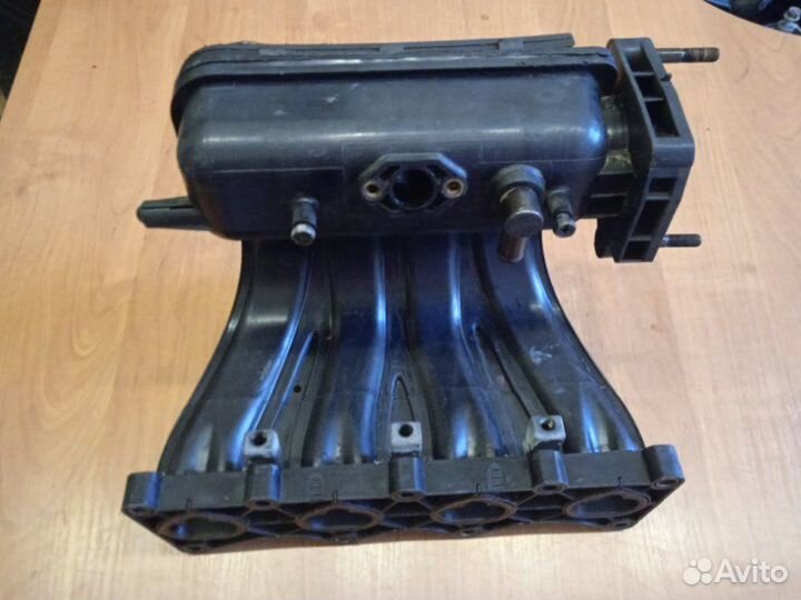 Коллектор впускной Hyundai Elantra XD G4ED 2002