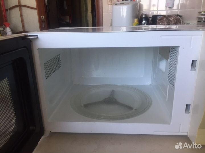 Микроволновая печь