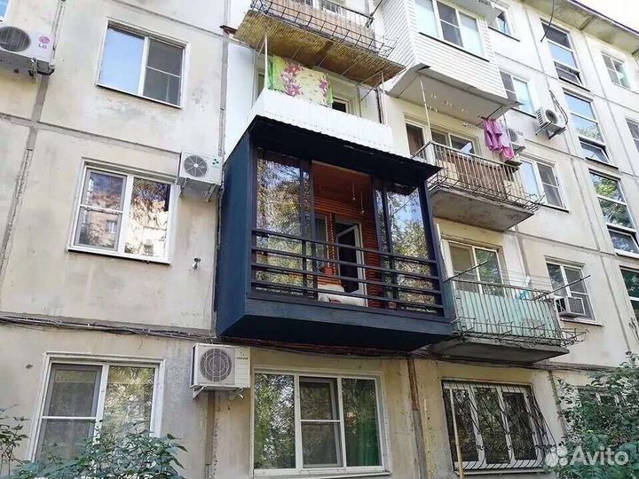 Отделка балконов под ключ