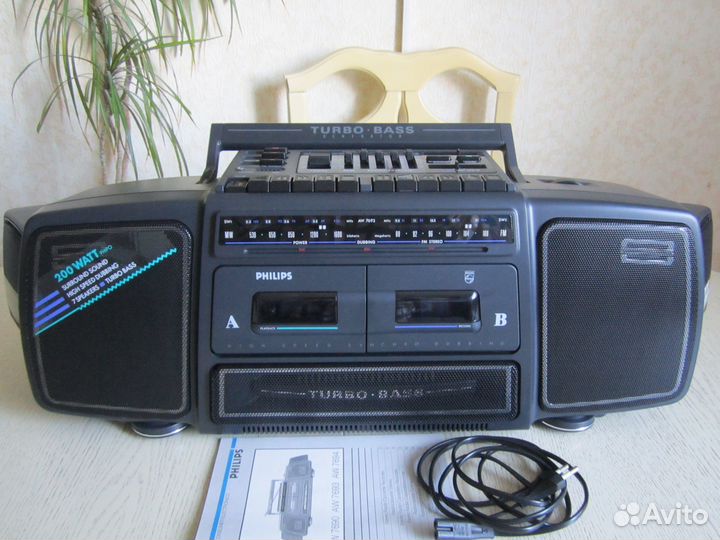 Магнитофон Philips новый