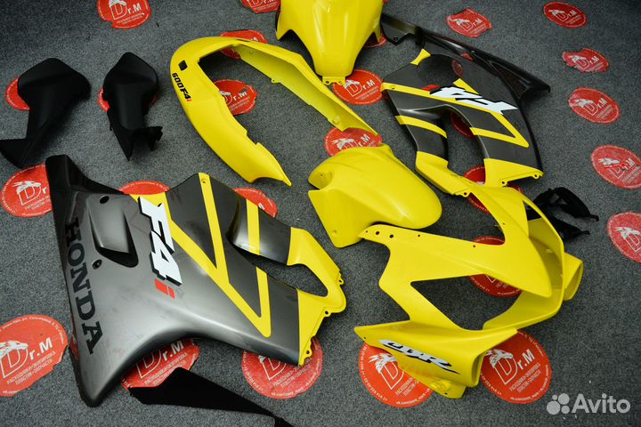 Honda cbr600f4i комплект пластика + крышка бака