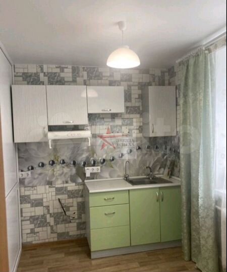 2-к. квартира, 38 м², 1/3 эт.