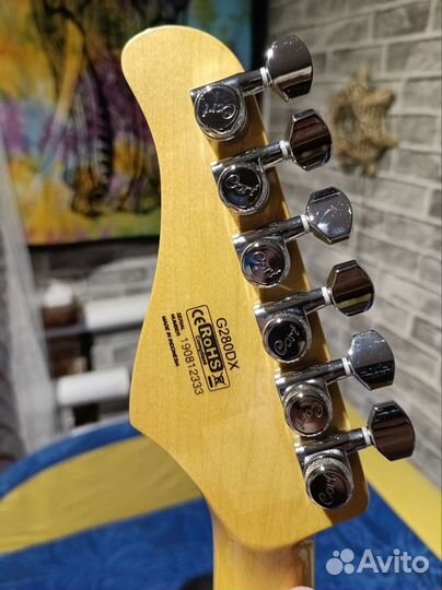 Электрогитара