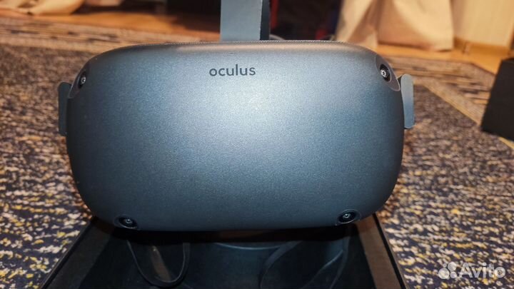 VR шлем Oculus quest 1 64GB в идеале