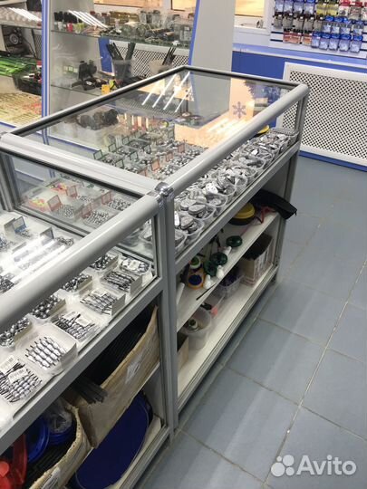 Продам витрины