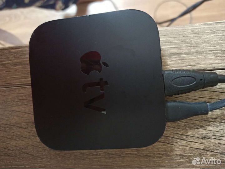Приставка Apple tv