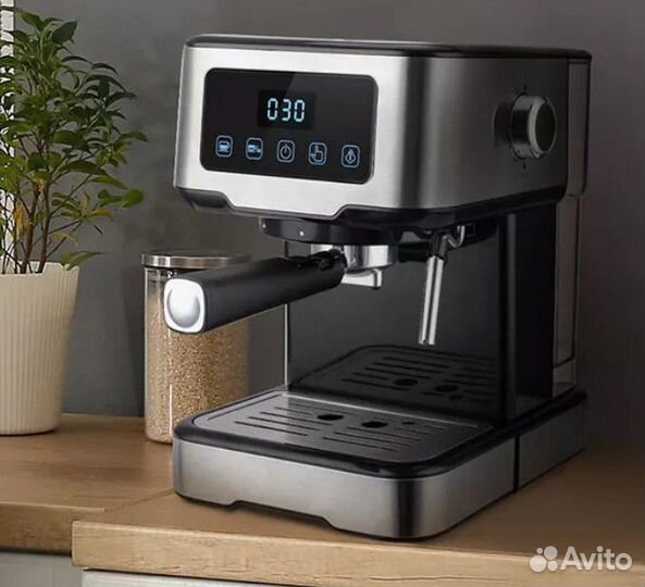 Кофеварка эспрессо BQ CM9000