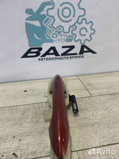 Ручка передней правой двери Hyundai Solaris