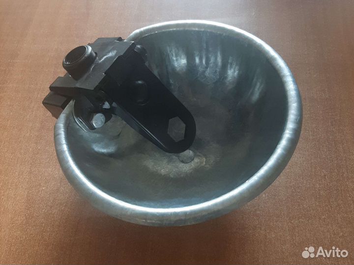 Поилки и автопоилки для скота, крс, быков