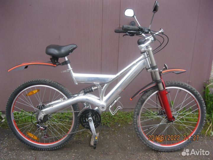 Велосипед mclaren