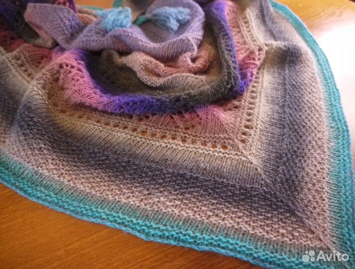 Шаль бактус ручная работа 100% шерсть, новая