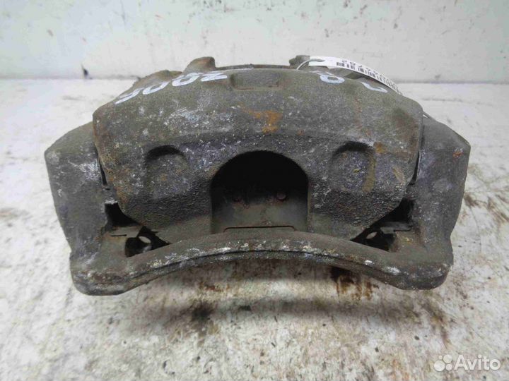 Суппорт передний правый Hyundai Santa Fe 3 DM