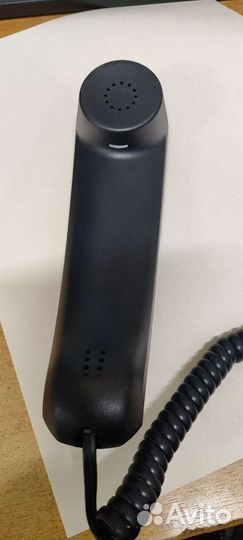 Проводной телефон