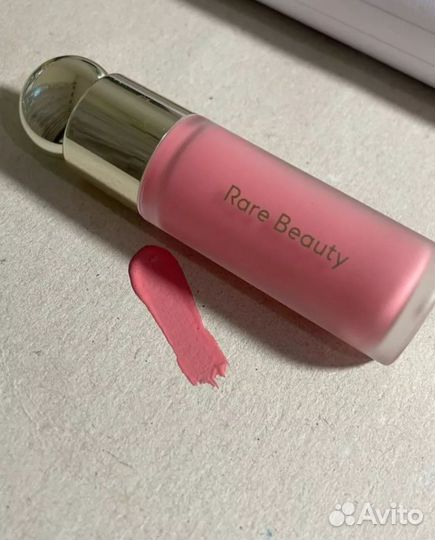 Жидкие румяна Rare beauty