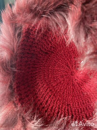 Женские меховые шапки