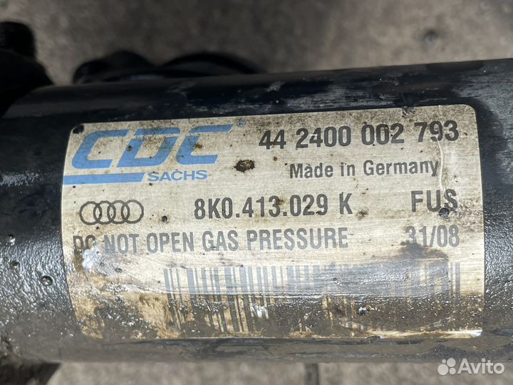 Передний амортизатор Audi A4 8K0413029K 8k0413029N