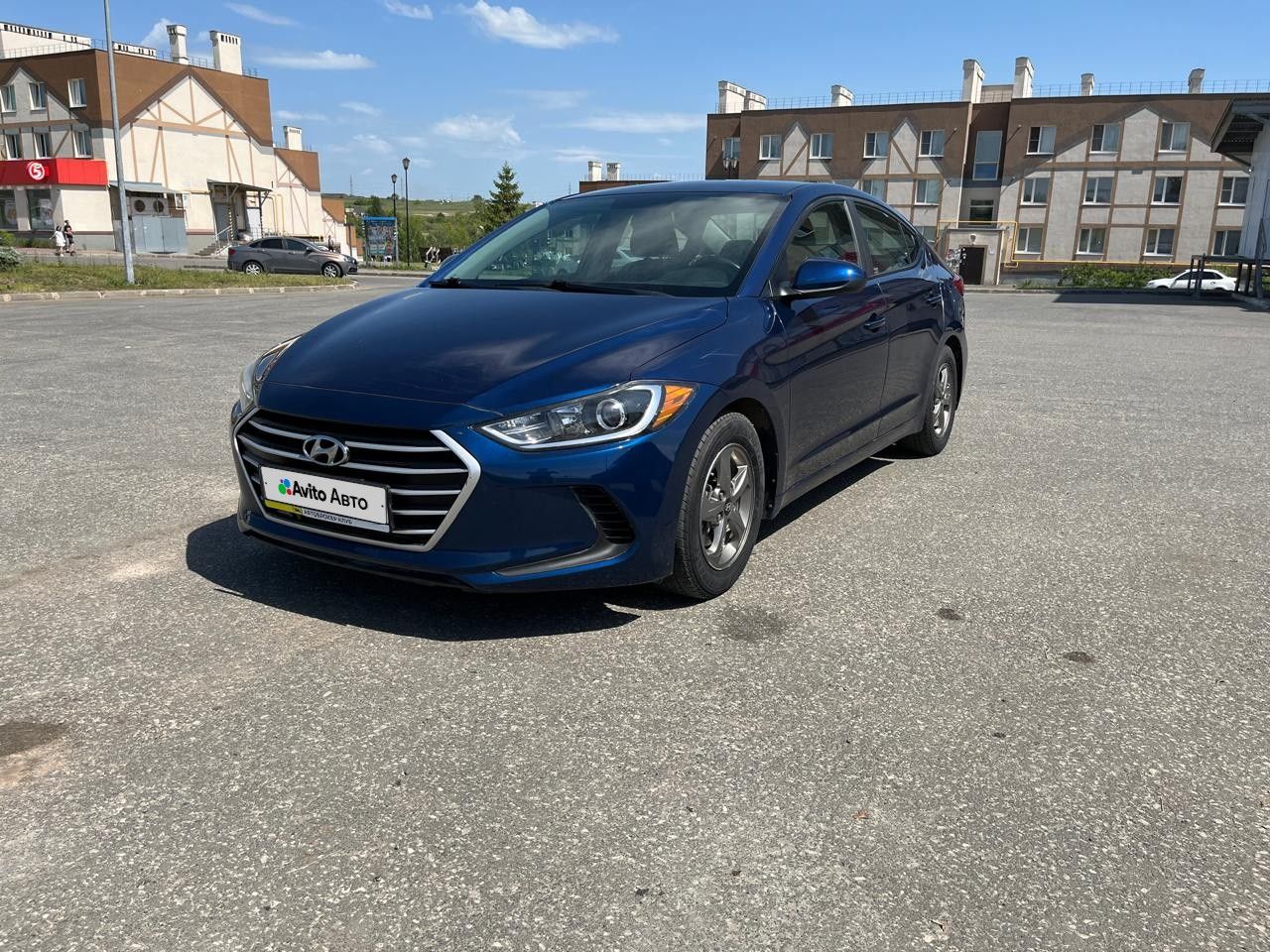 Hyundai Elantra: фото владельца