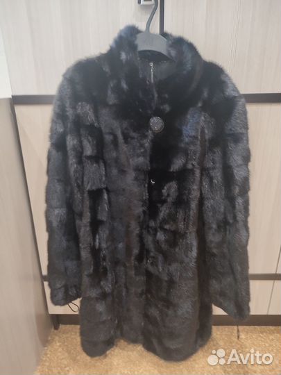 Продам норковую шубу