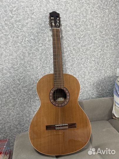 Классическая гитара Almansa 401 cedro