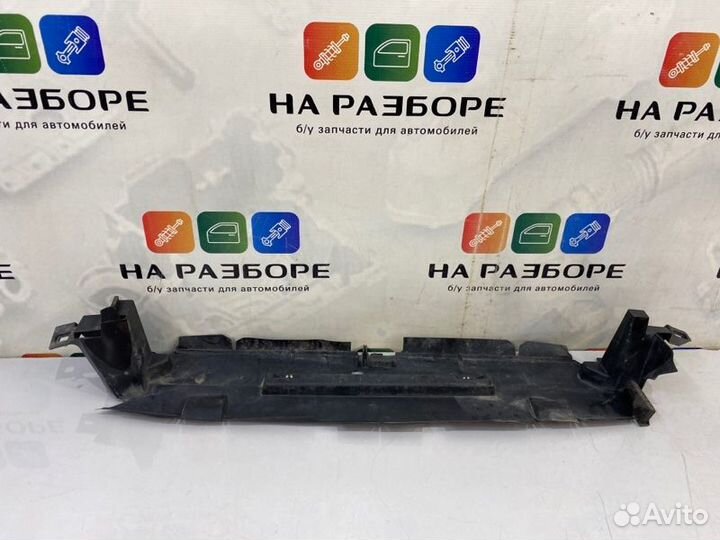 Дефлектор радиатора Toyota Rav4 XA40 2AR-FE 2014